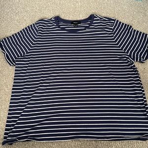 Forever 21 Striped Navy T-shirt Size: 3X